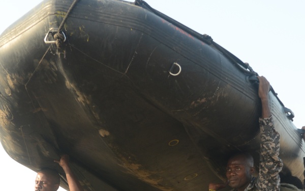 Fuerzas Comando 2016