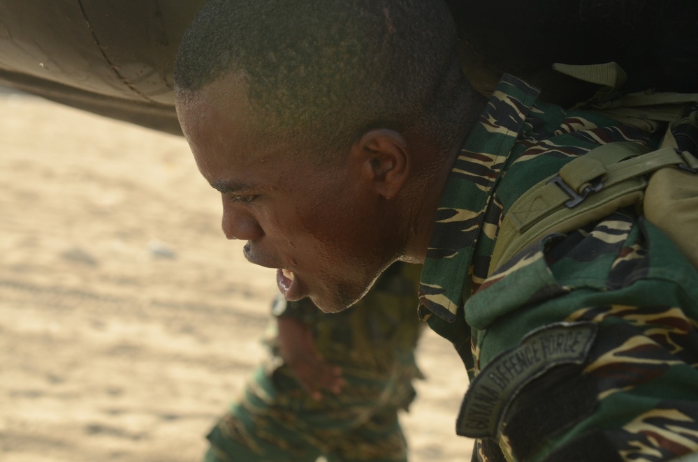 Fuerzas Comando 2016