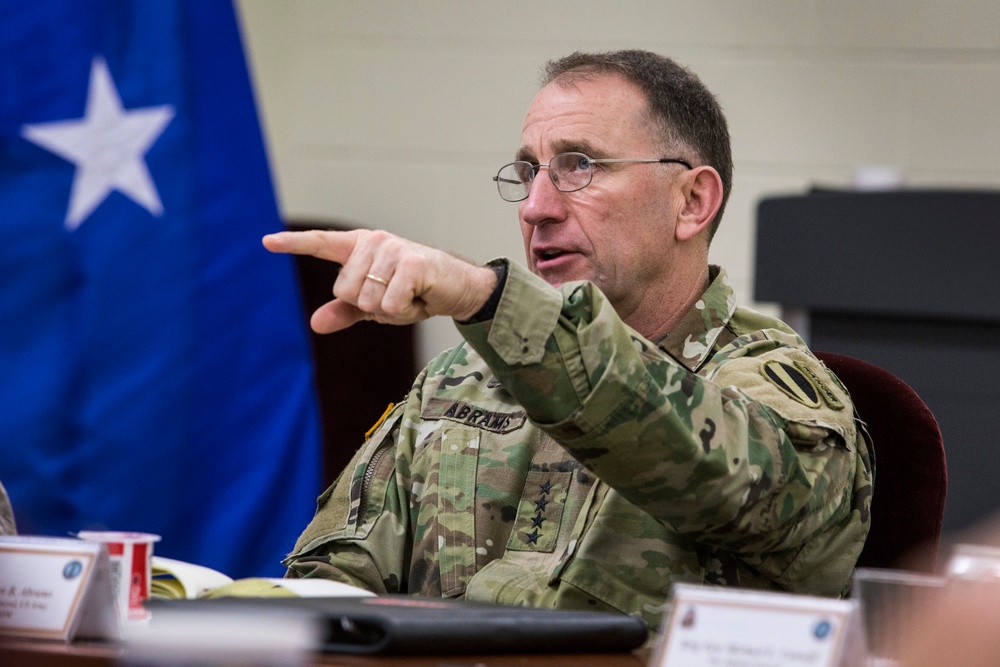 FORSCOM commander meets with adjutants’ generals