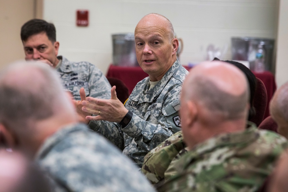 FORSCOM commander meets with adjutants’ generals