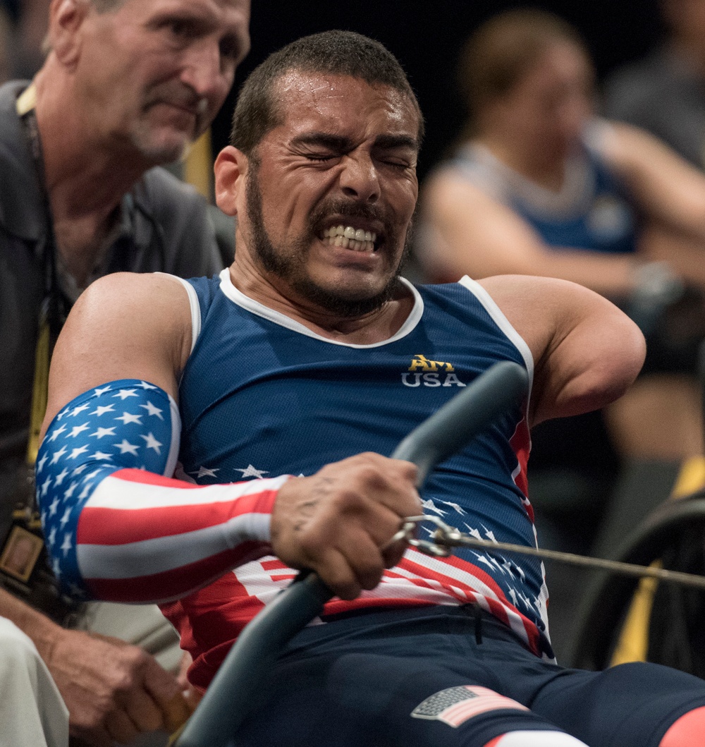 US Team competes in rowing during Invictus Games 2016