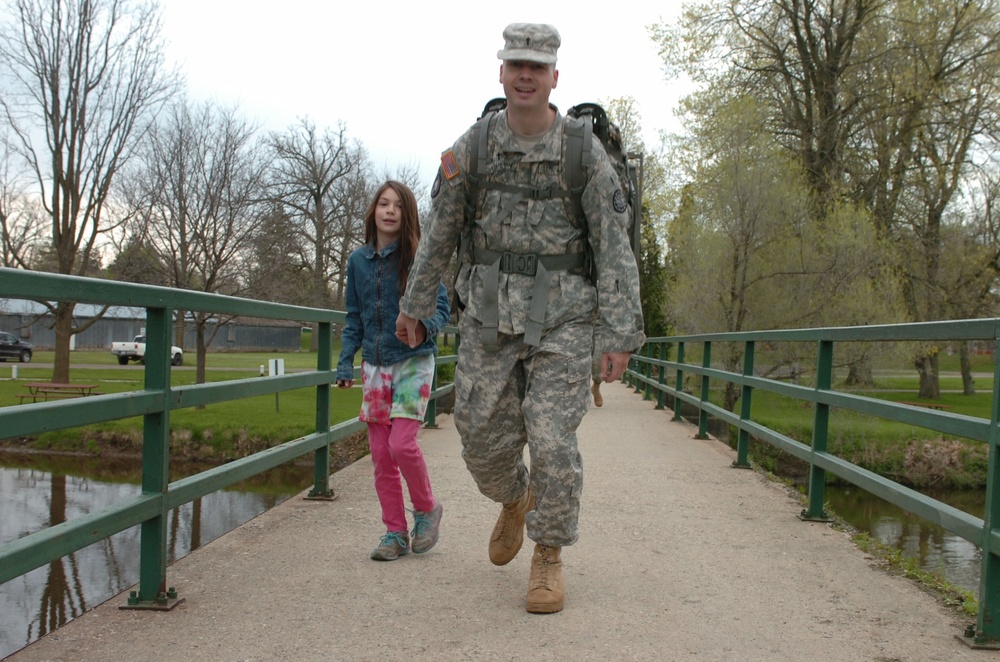 Michigan National Guard Military Police unit bids farewell, conducts Blackhats’ Last Charge