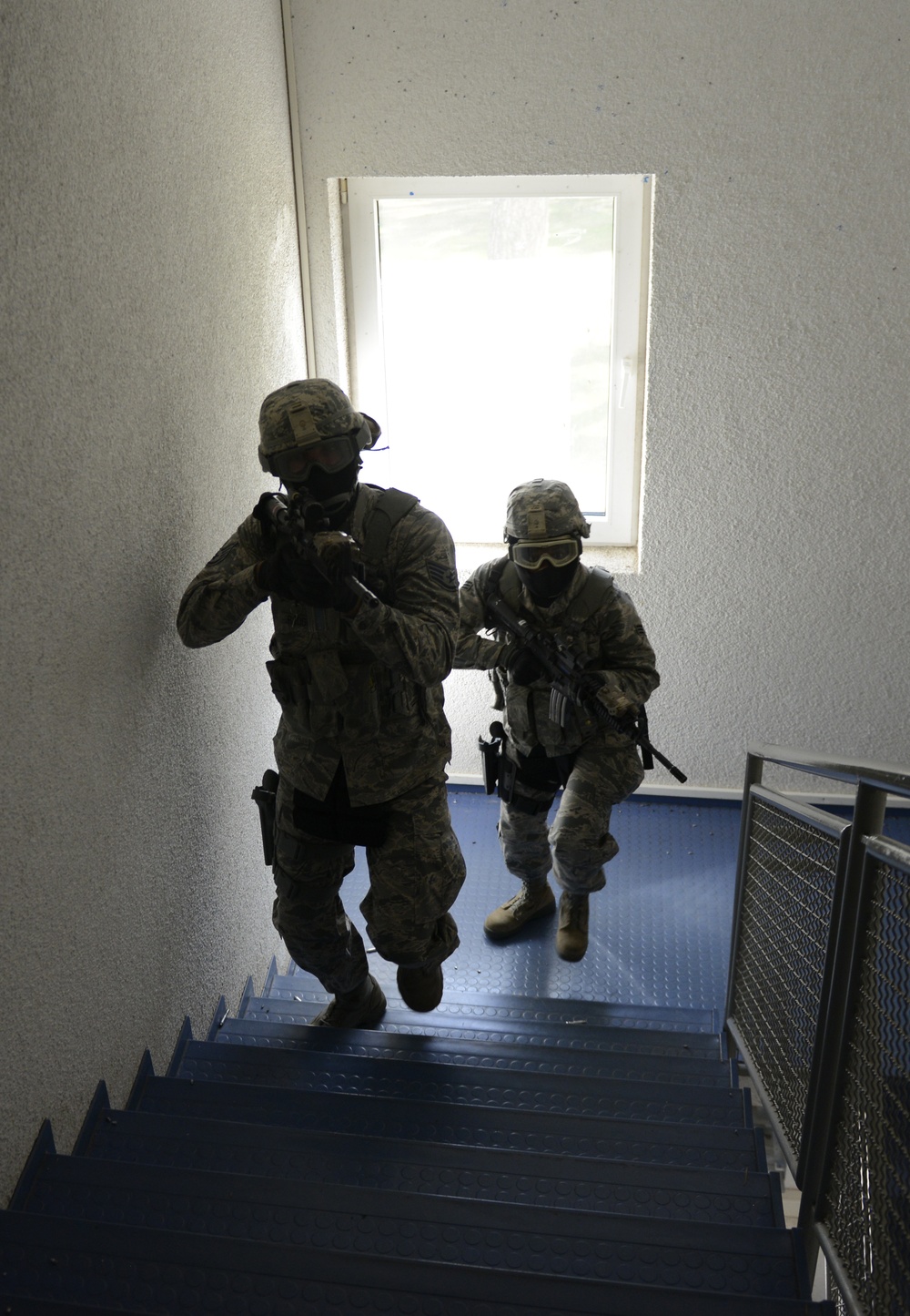 569th SFS conducts active shooter training