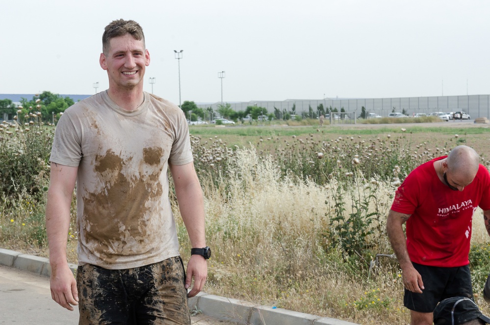 Obstacle course run boosts morale in northern Iraq