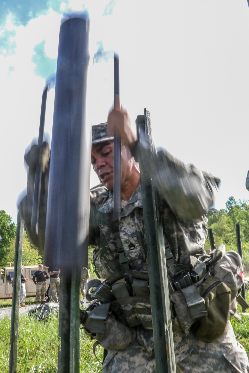 Active, Guard Engineers Prove Capabilities in Virginia Sapper Stakes