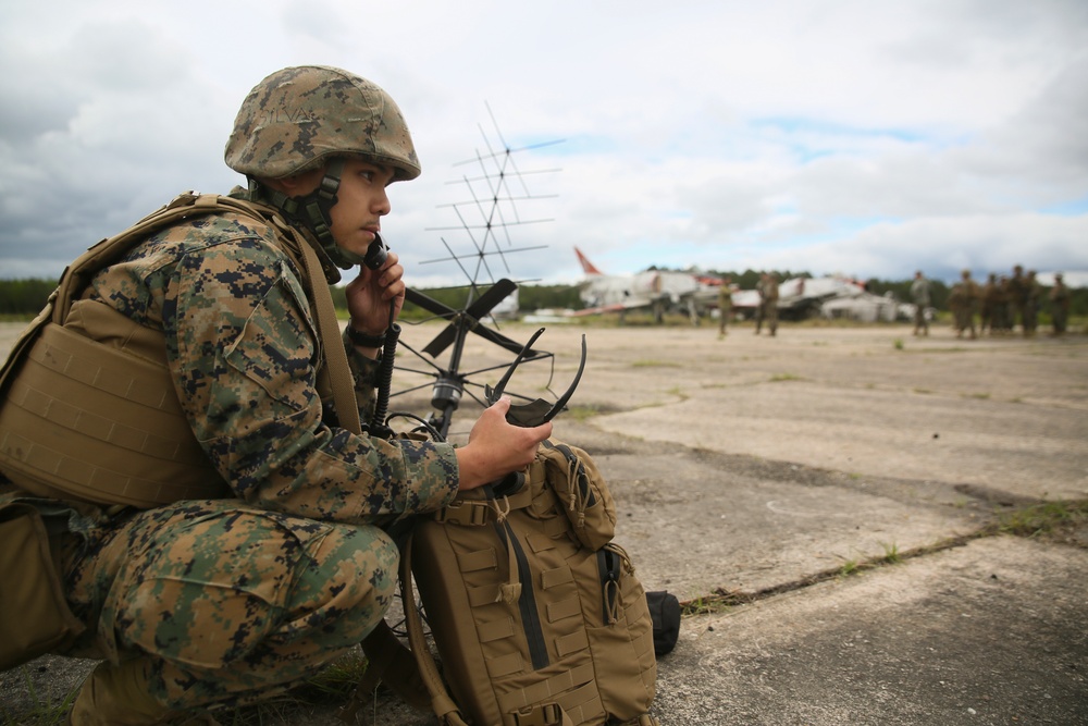 MARFORRES Marines participate in a a limited recovery of aircraft and personnel exercise