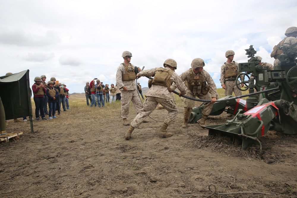 Military families get exclusive look at Marine Corps life