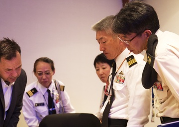 Japanese instructors acquire new insight about Marine operations