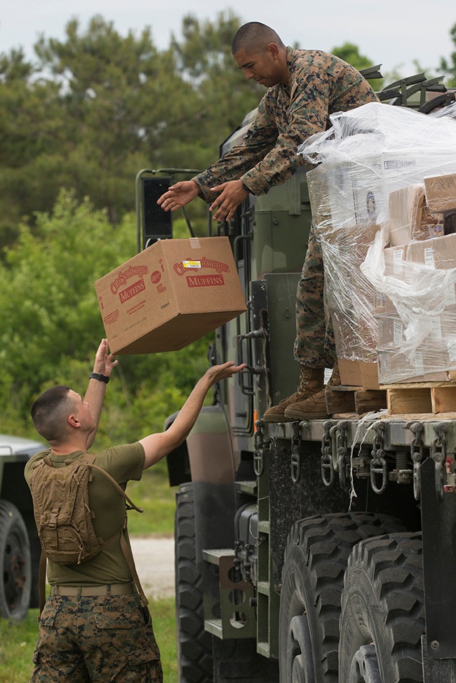 Service members participate in II MEFEX 2016