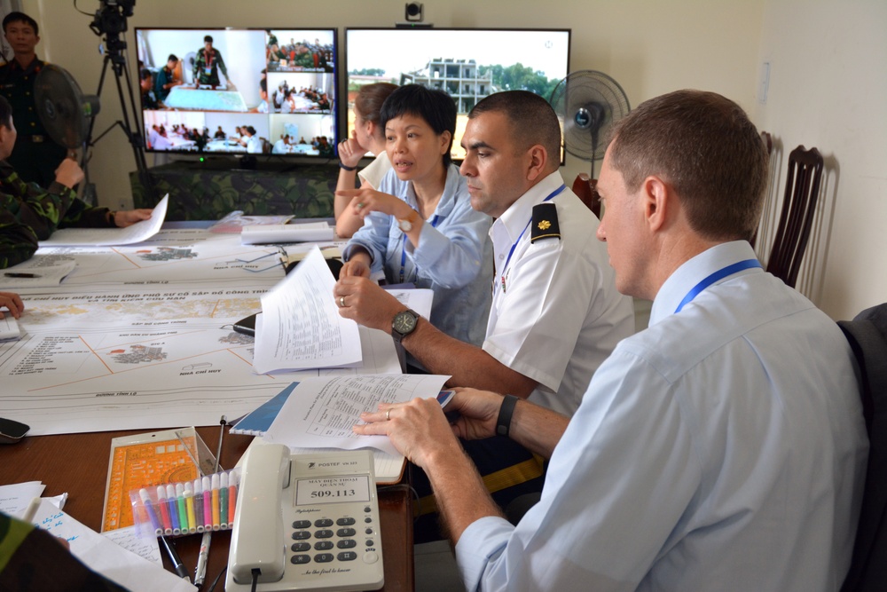 US-Vietnam Disaster Response Table Top Exercise takes place in Vietnam