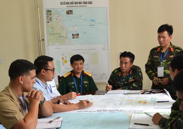 US-Vietnam Disaster Response Table Top Exercise takes place in Vietnam