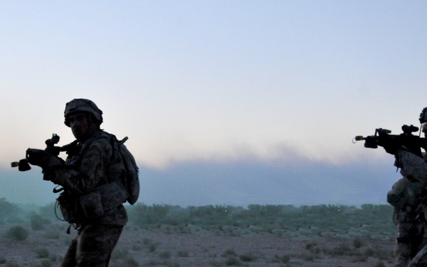 Early morning in Khuribad