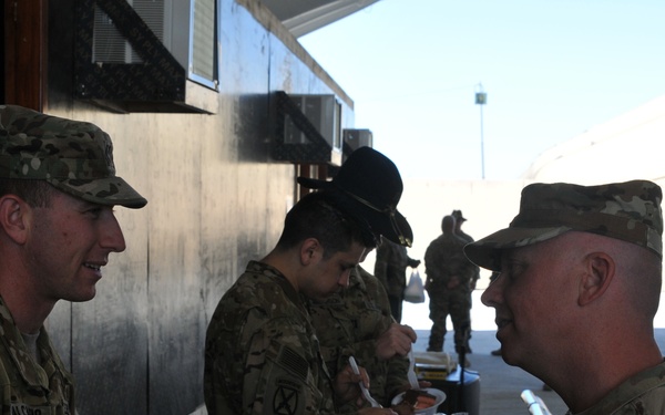 CSM Eck Vists the troop of 40th CAB in Taji