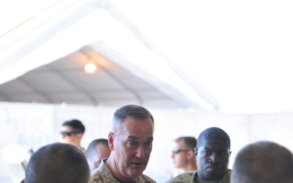 Chairman of Joint Chiefs of Staff visits 40th CAB