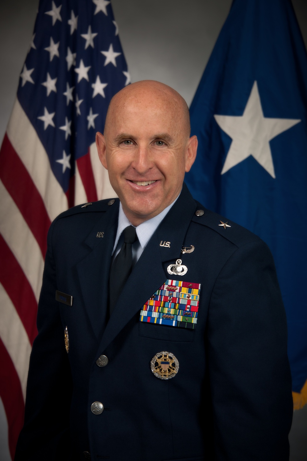 Official Portrait of Brig Gen Edward W. Thomas, Jr.