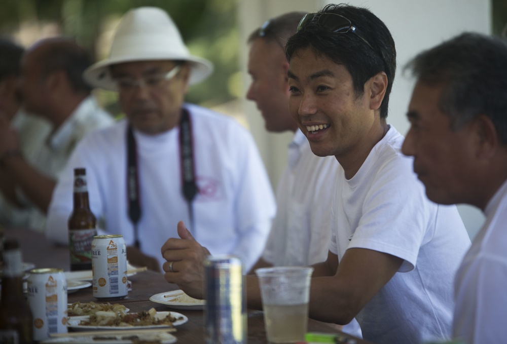 Marines reach out to Kin Town residents