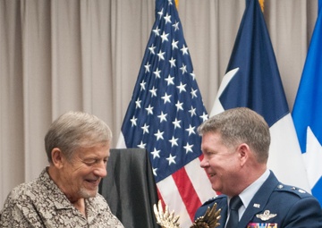 Texas Hall of Honor welcomes two new inductees