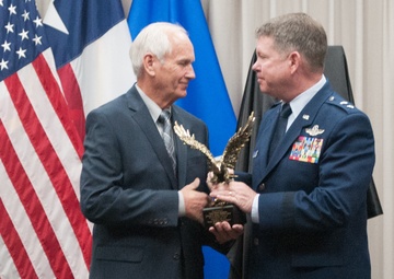 Texas Hall of Honor welcomes two new inductees