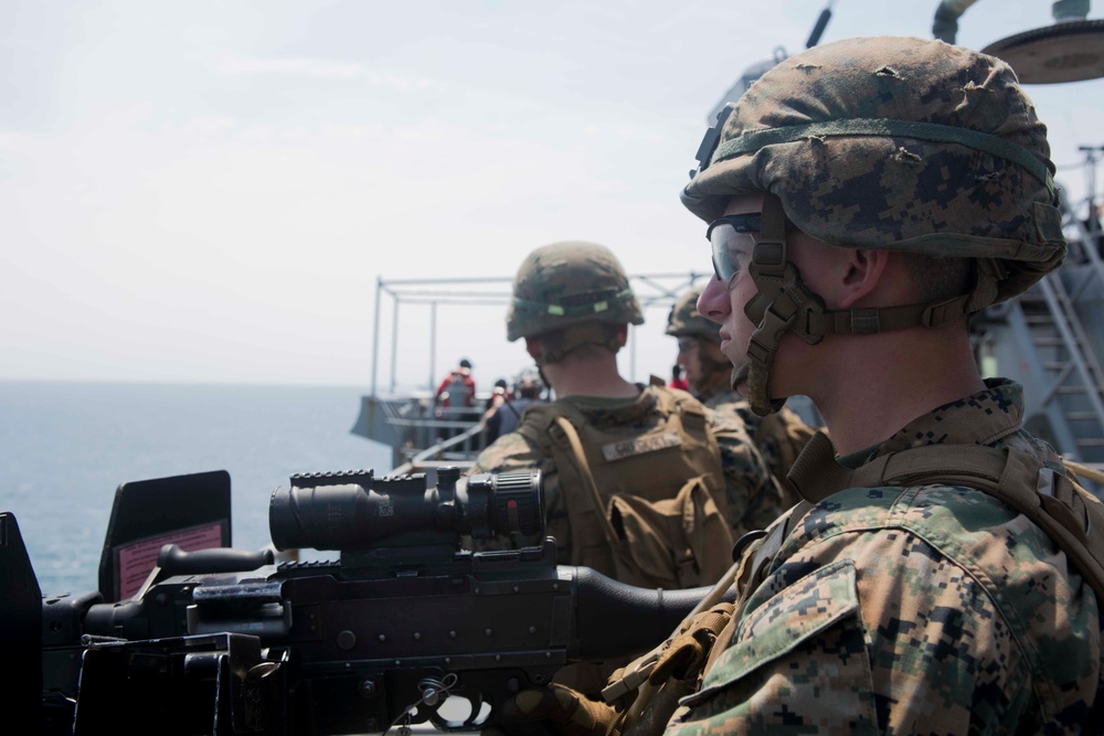 22D MEU Marines Protect the Ship during COMPTUEX