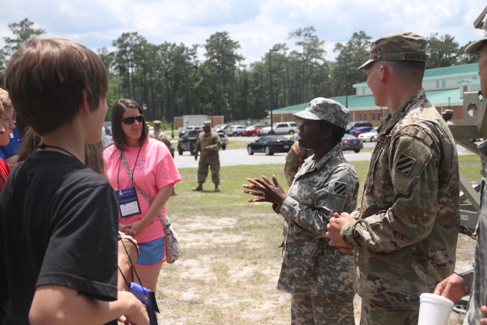 9th BEB welcomes Ralph Chandler students to Fort Stewart