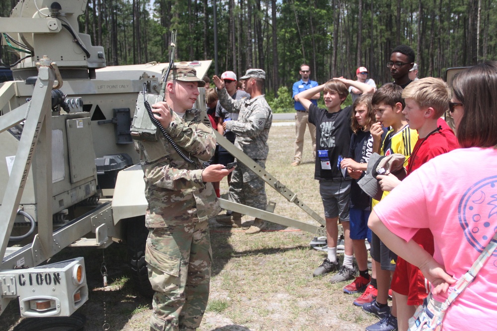 9th BEB welcomes Ralph Chandler students to Fort Stewart