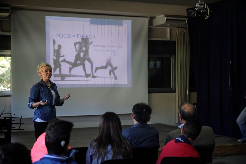 Marines teach nutrition, fitness, English to Italian children