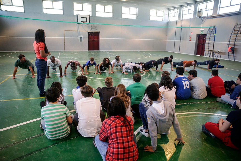 Marines teach nutrition, fitness, English to Italian children