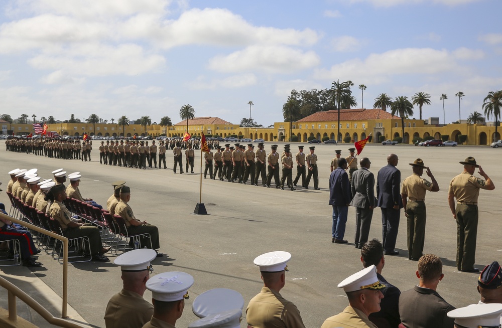 MCRD San Diego Post and Relief Ceremony