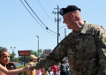 Sweet onion tradition brings Soldiers, community together