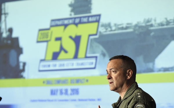 2016bSea-Air-Space Exposition