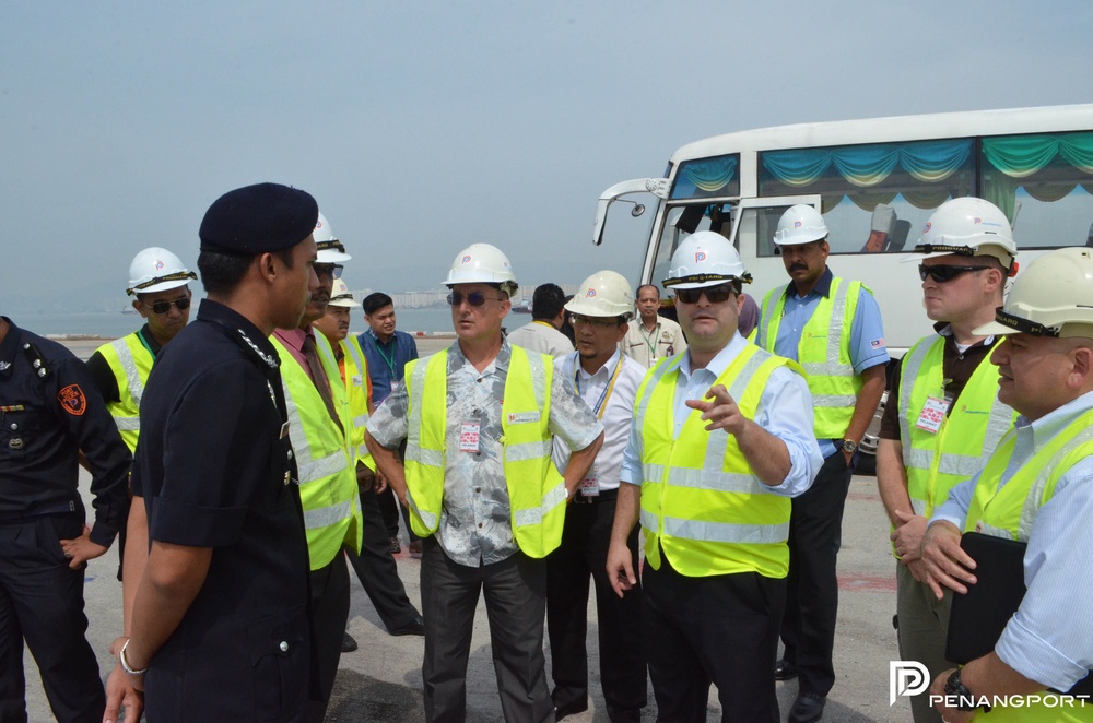 U.S. Coast Guard, Malaysia strengthen partnership to improve port security
