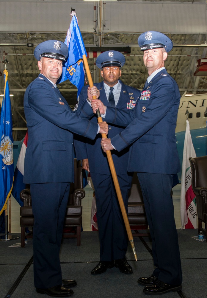 89th Airlift Support Group change of command