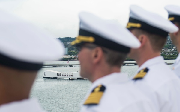 USNS Mercy (T-AH 19)