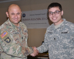 Guardsmen find employment during Arizona National Guard career fair