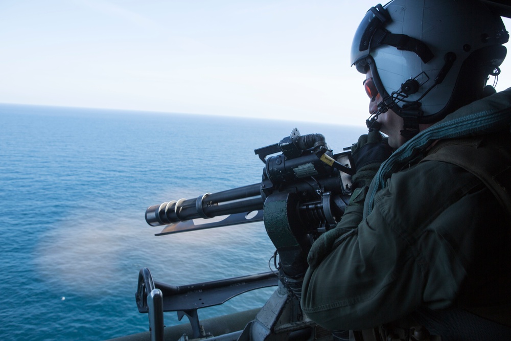 22nd MEU ACE Shoots Hellfire Missiles