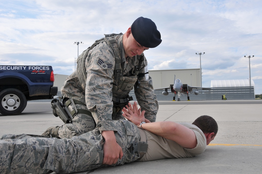 104th Fighter Wing Defenders Secure Barnes Air National Guard Base