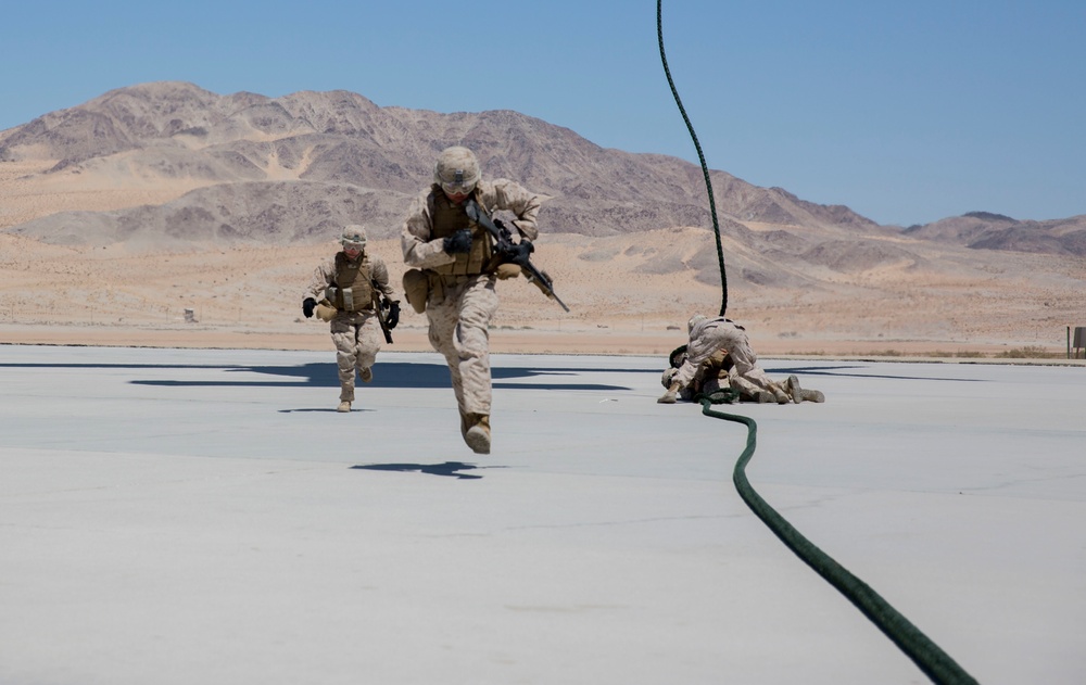 3rd Battalion 7th Marines Fast Rope