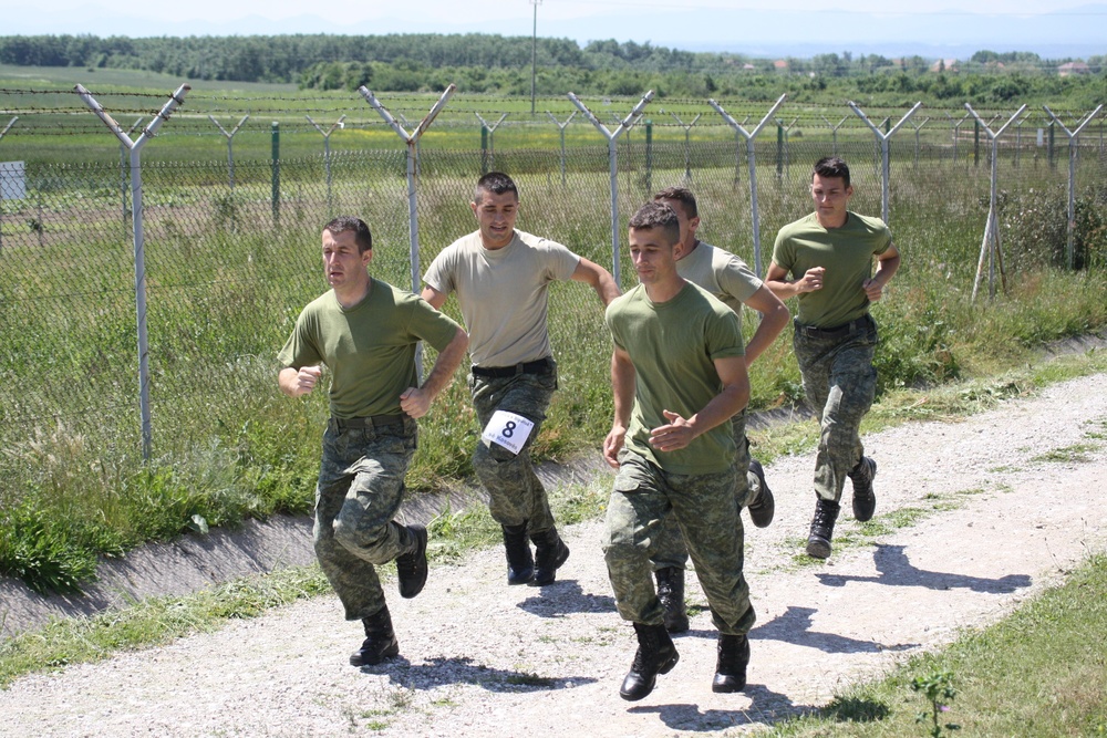 NATO Soldiers face off in Kosovo Security Force competition