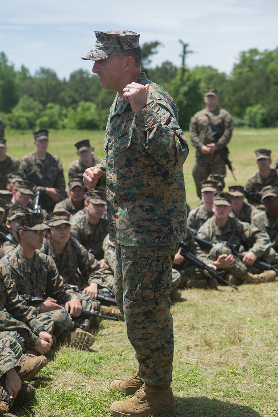 Service members participate in II MEFEX 2016