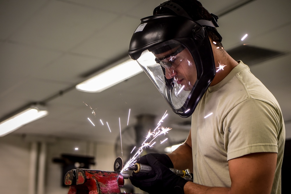 Fabrication Flight: Putting the pieces back together since 1944