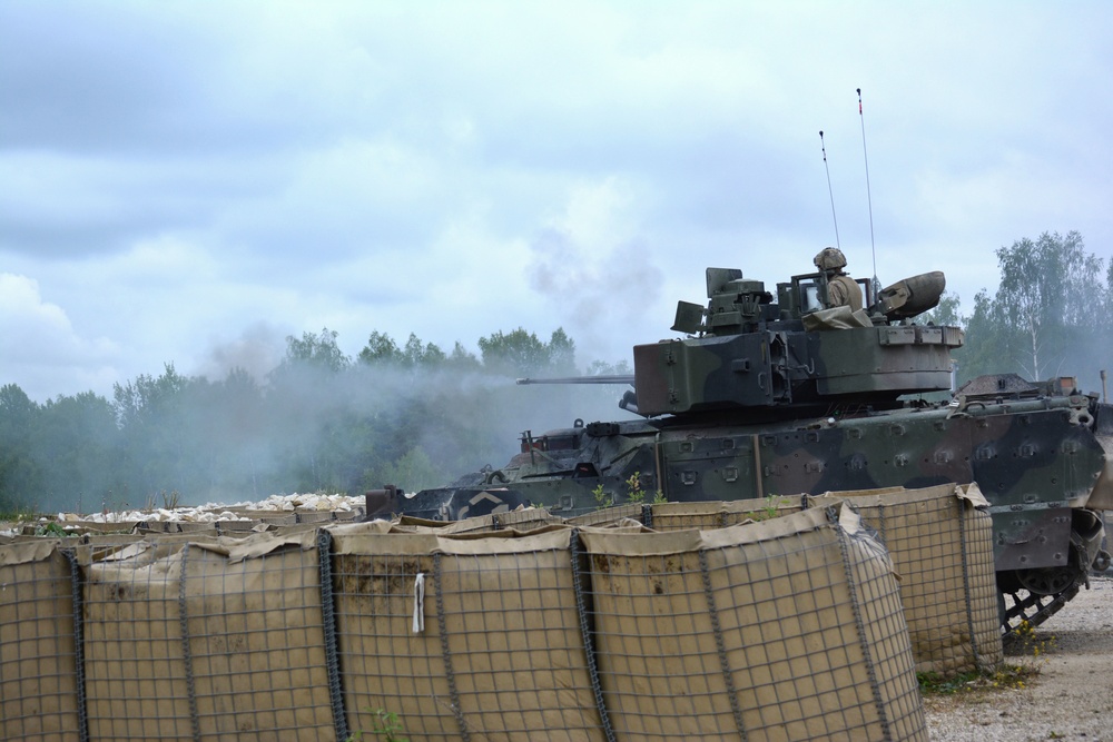 Engineers shoot Gunnery Table XII to prepare for Exercise Anakonda 16