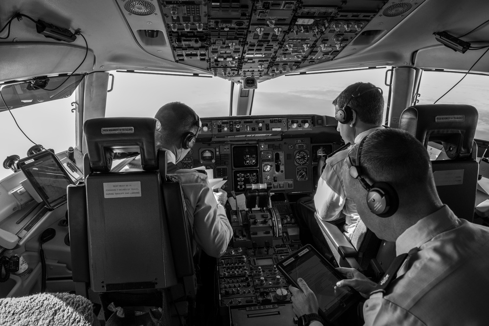 89th AW Spouses Fly SAM Fox Orientation Flight Aboard Boeing and Gulfstreams