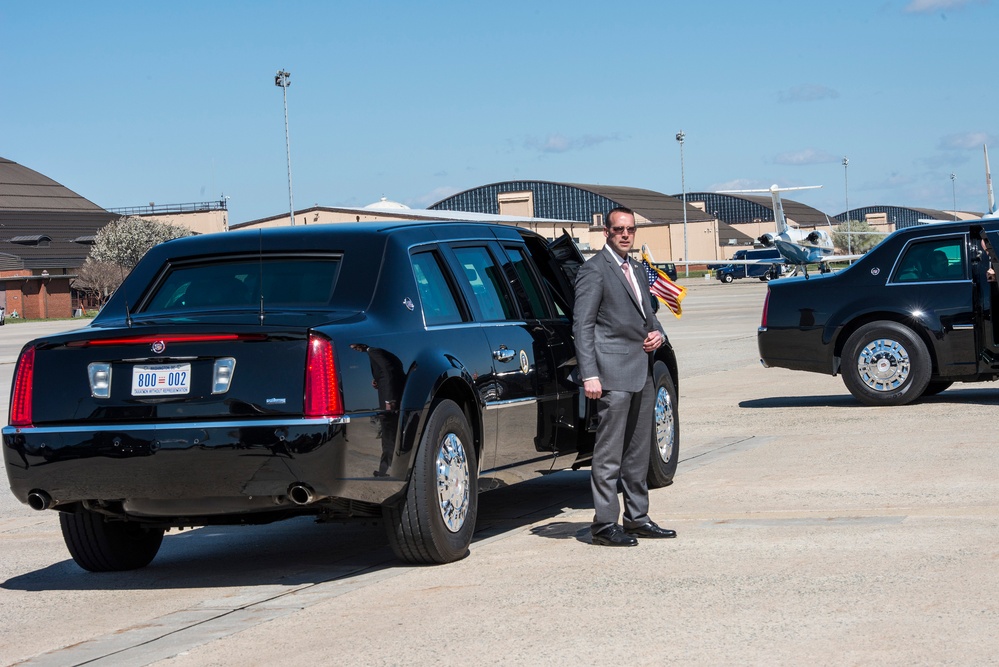 POTUS departs on Air Force One