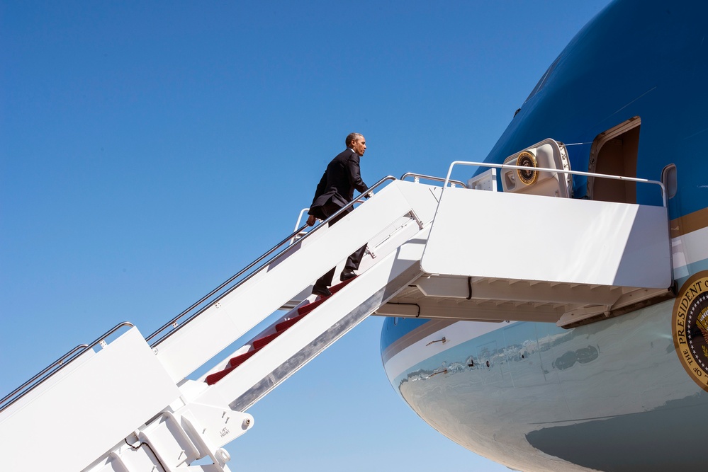 POTUS departs on Air Force One