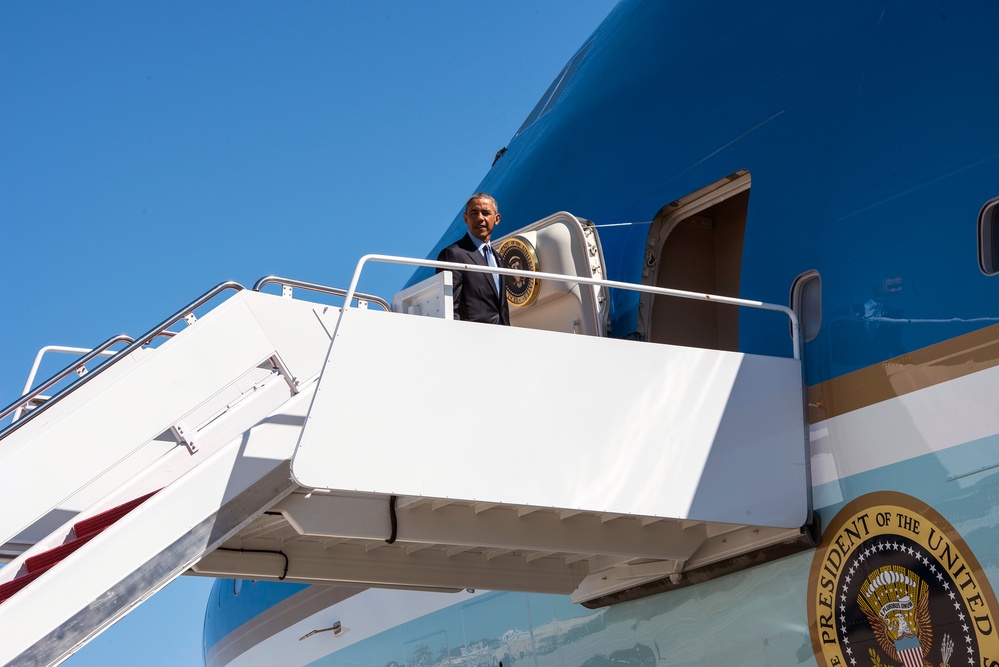 POTUS departs on Air Force One