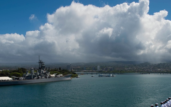 USNS Mercy (T-AH 19)