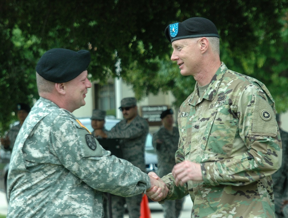 304th Sustainment Brigade welcomes new commander