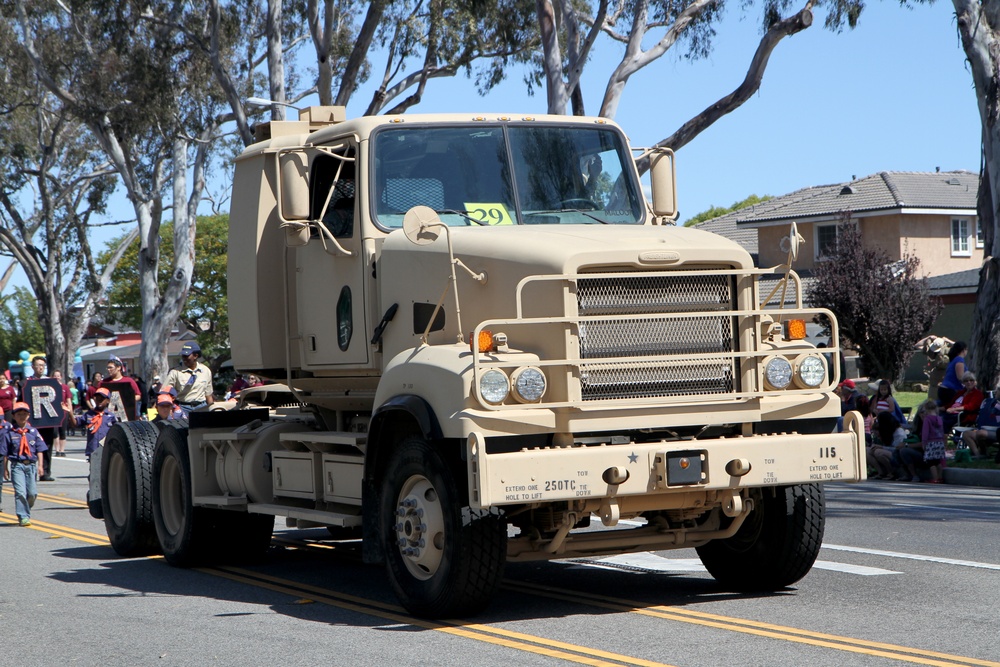 311th ESC bobcat at the 57th Annual Torrance Armed Forces Day Parade