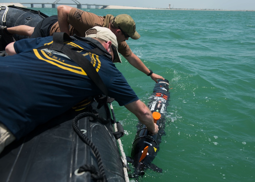 56.1 conducts UUV operations