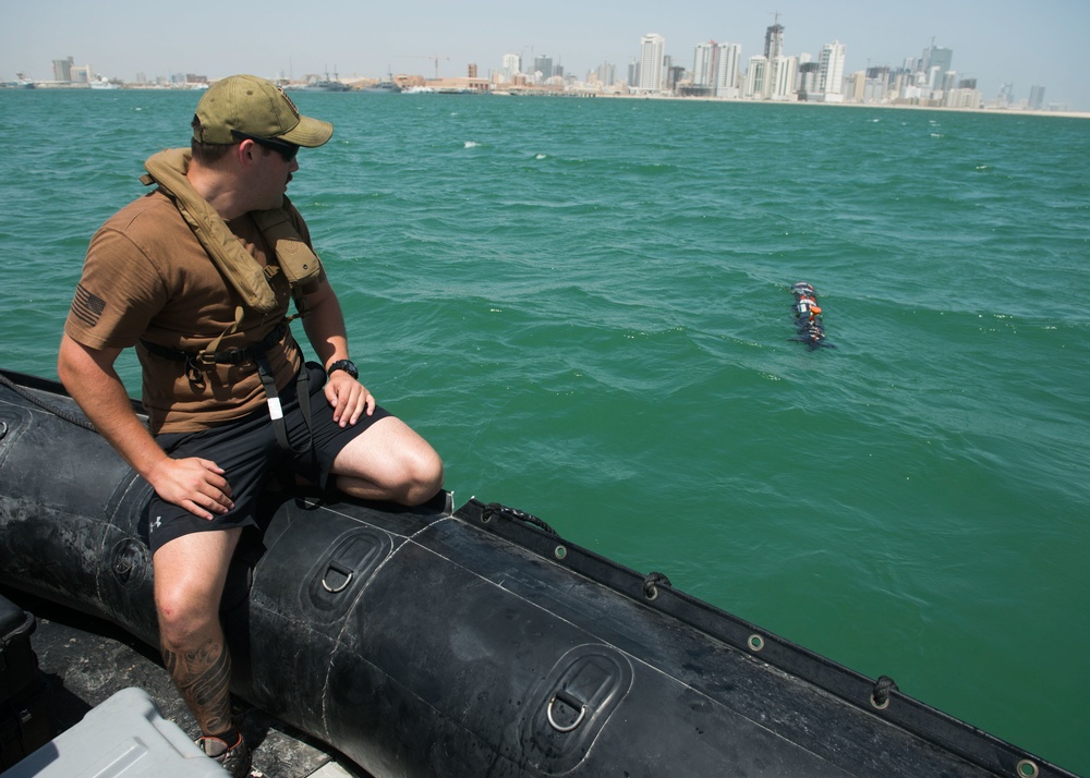 56.1 conducts UUV operations